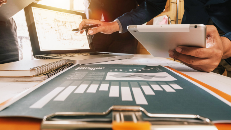 analyzing data around table