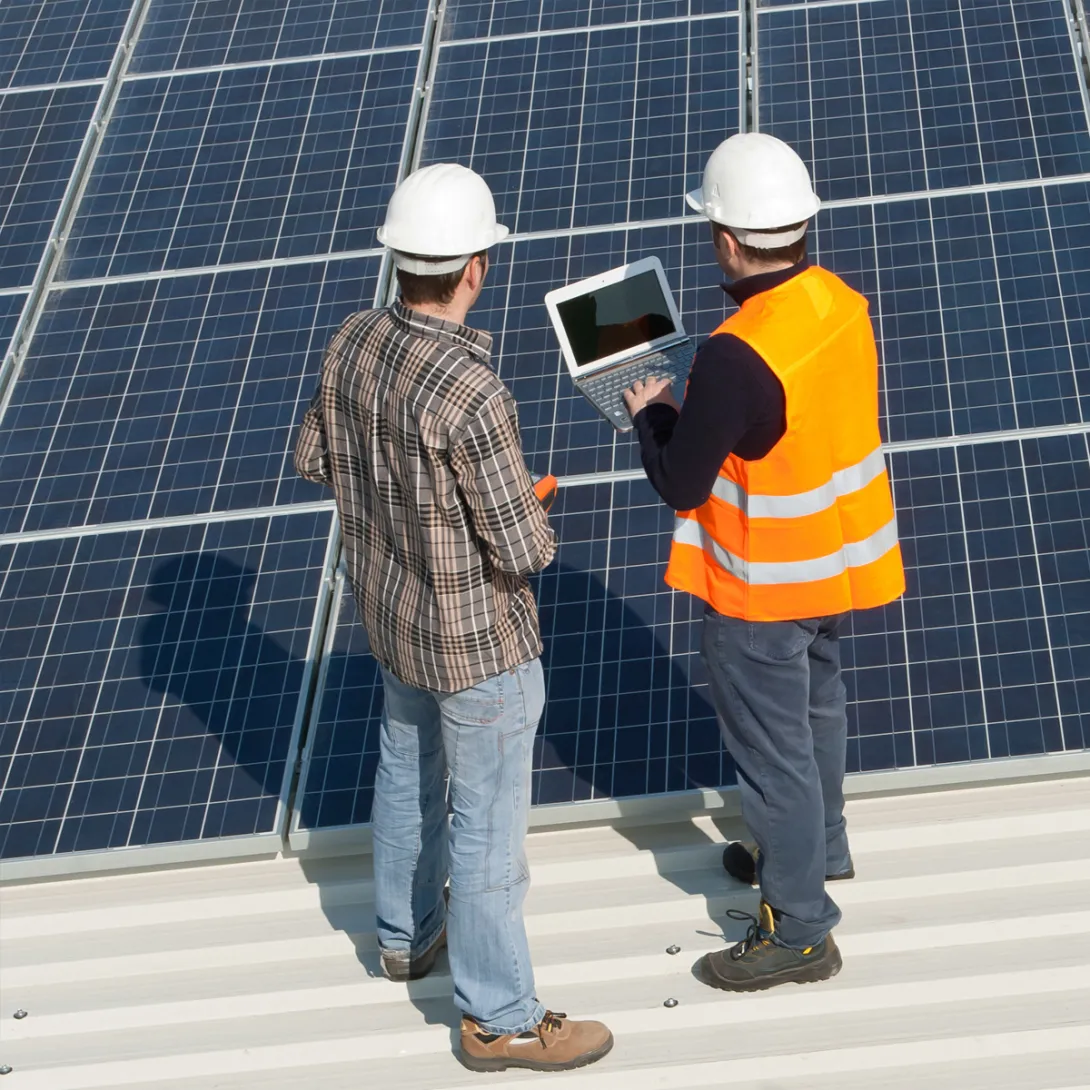 Roof Workers